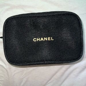 CHANEL 2020 Holiday Cosmetic Bag